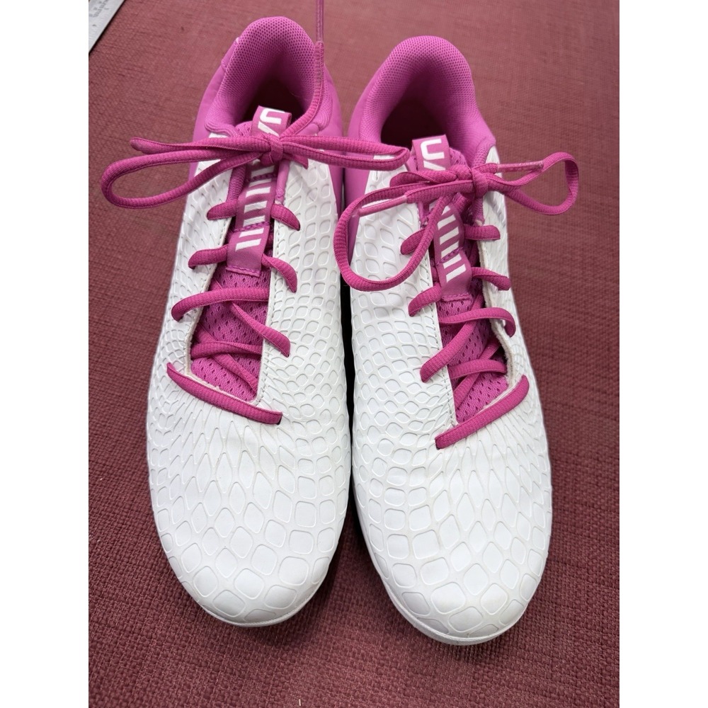 Woman's Under Armour Glyde 2.0 RM Softball Cleats Size 9.5